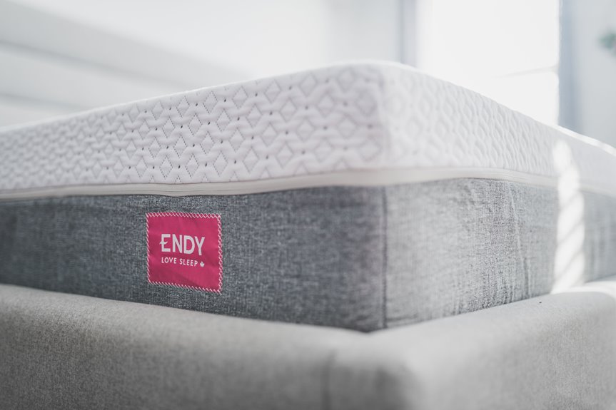 memory foam relieves back pain